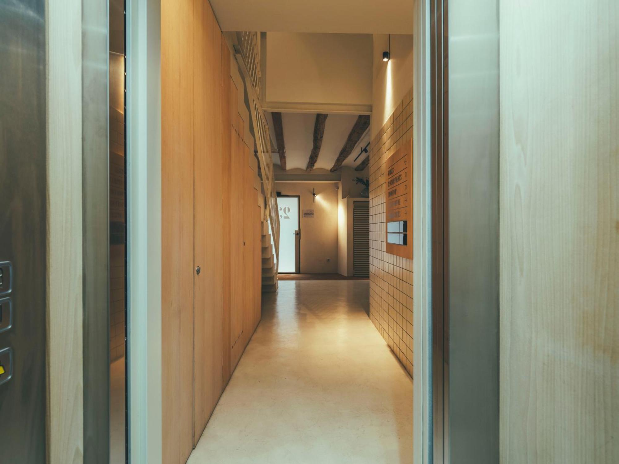 Queen Studio